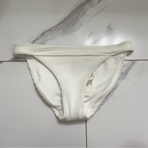 Hollister White Ribbed Bikini Swim Bottoms - Picture 1 of 3